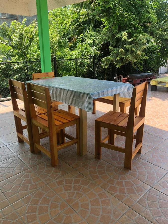 Hostal Perla Mazatlan Exterior photo